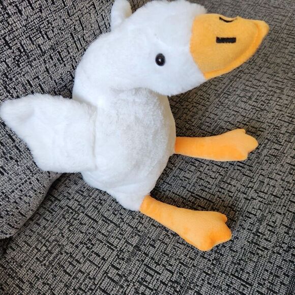 White Goose Plush-Soft Swan Stuffed Animal Pillow Huge Cute Cozy Goose. NEW!! - Picture 1 of 12